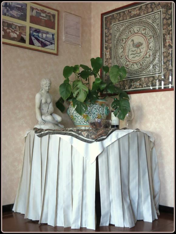 Hotel Internazionale Cervignano del Friuli Luaran gambar