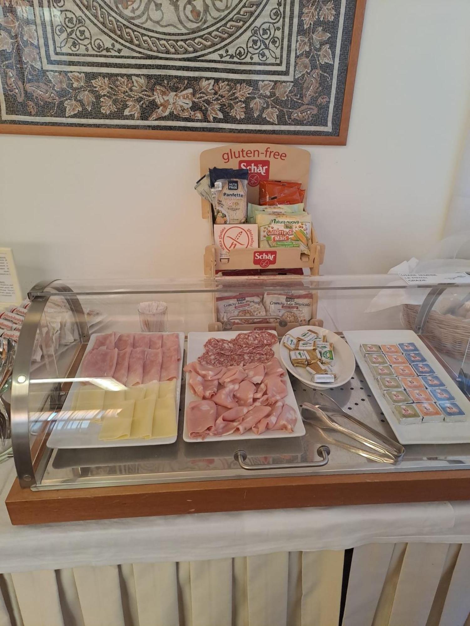Hotel Internazionale Cervignano del Friuli Luaran gambar