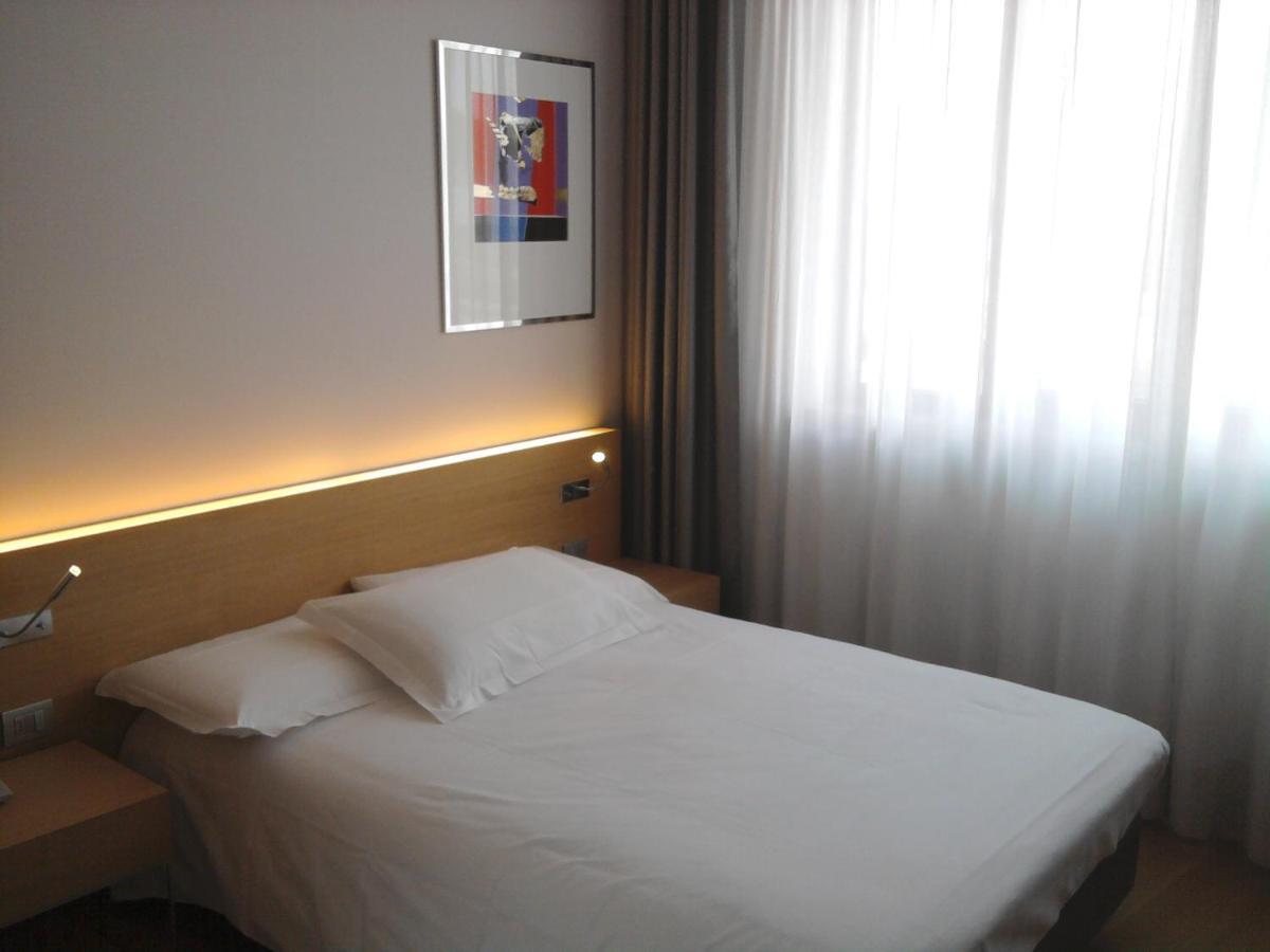 Hotel Internazionale Cervignano del Friuli Luaran gambar